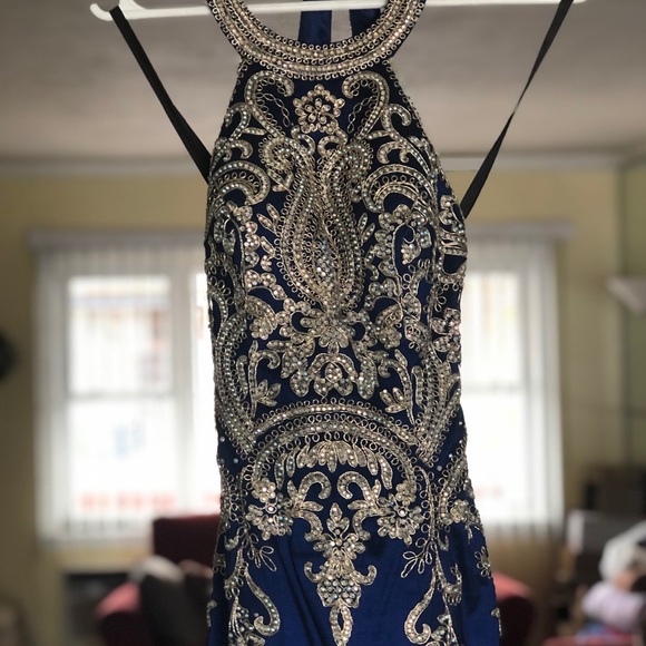 💃🏼PROM DRESS💃🏼 - Picture 6 of 7